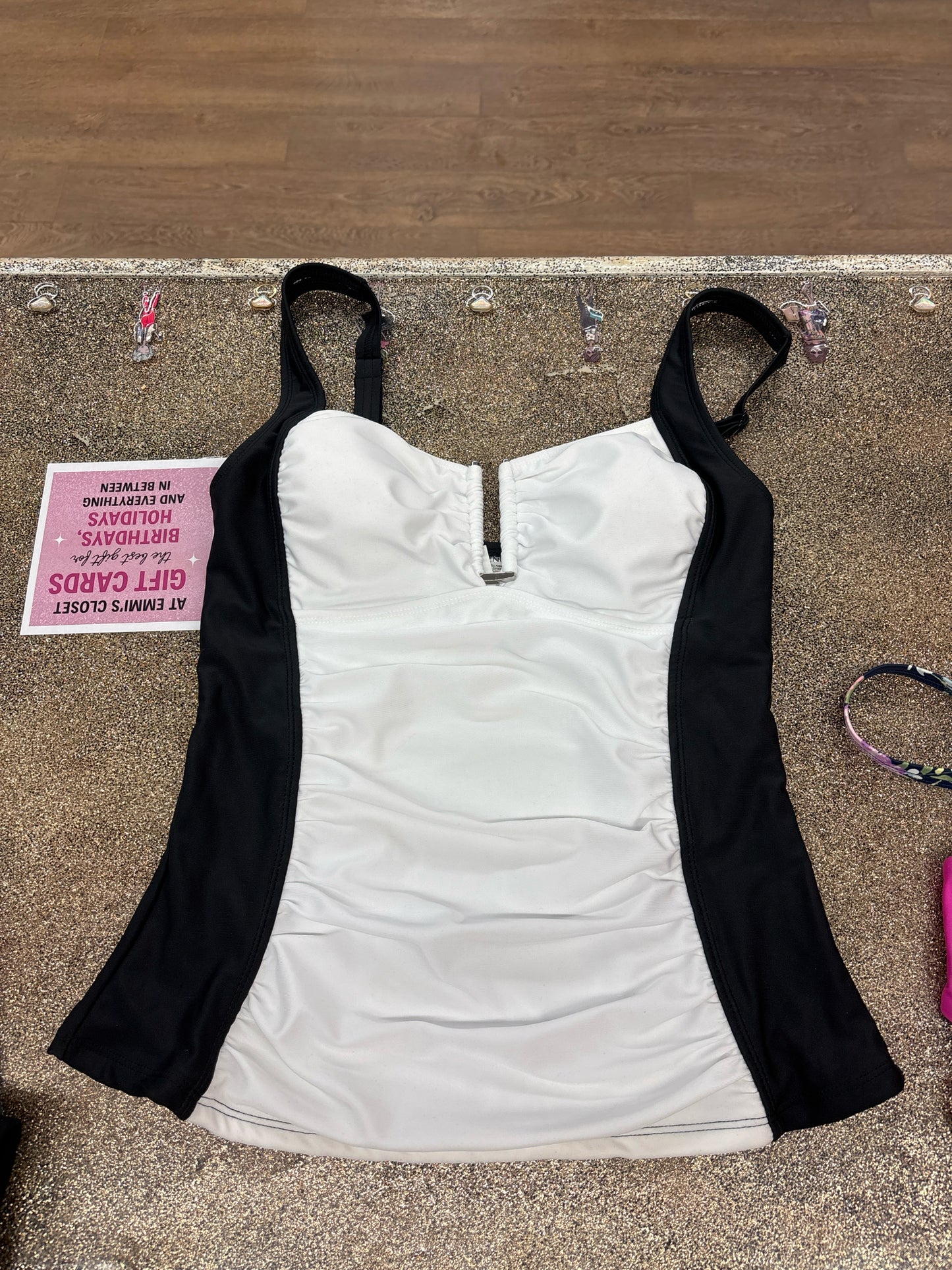 Size 8 Venus Black/White Swimsuit