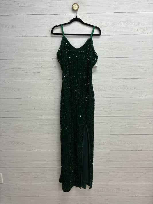 Size L Simplee Emerald GOWN