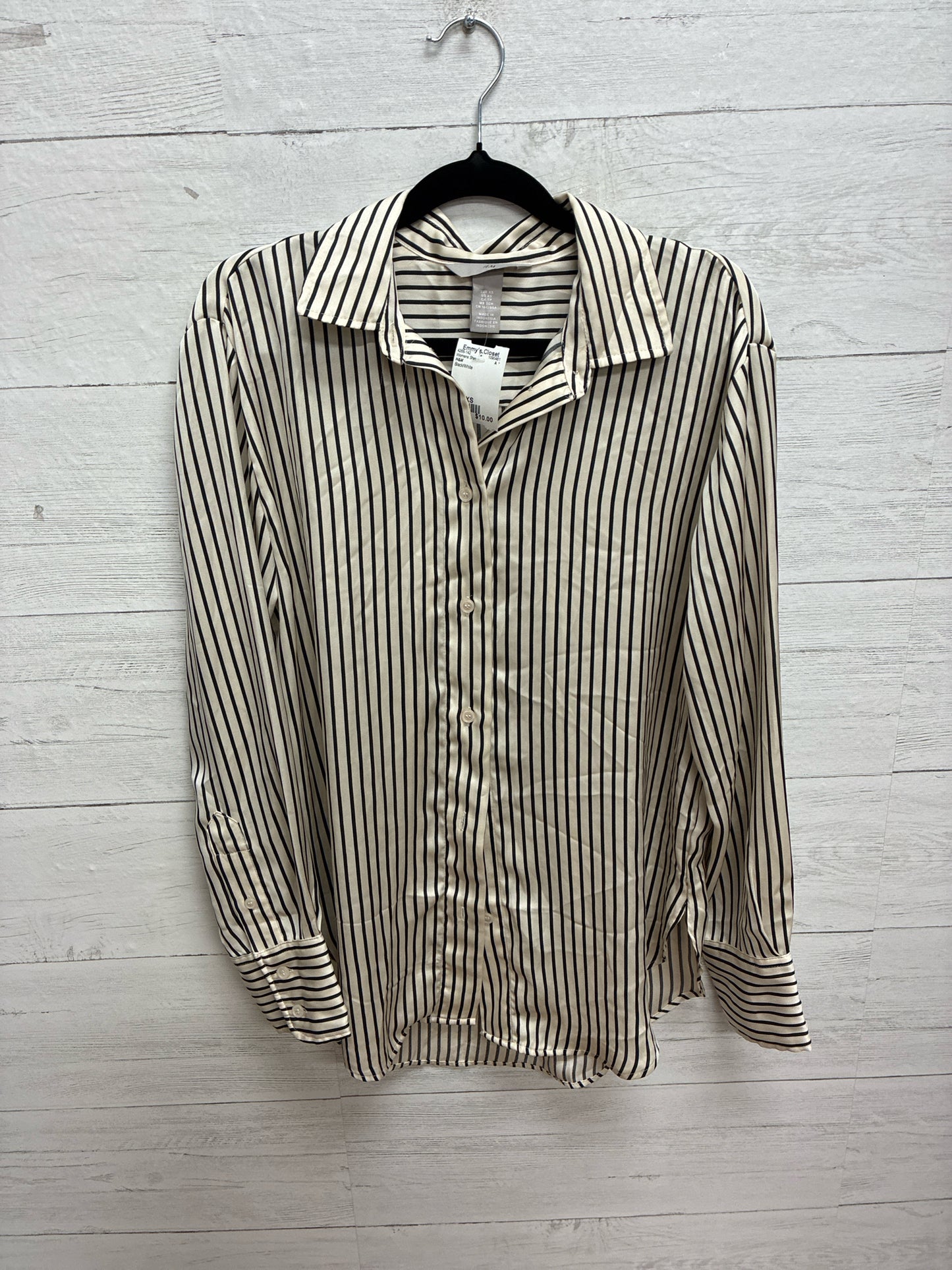 Size XS H&M Black/White Womens Shirt