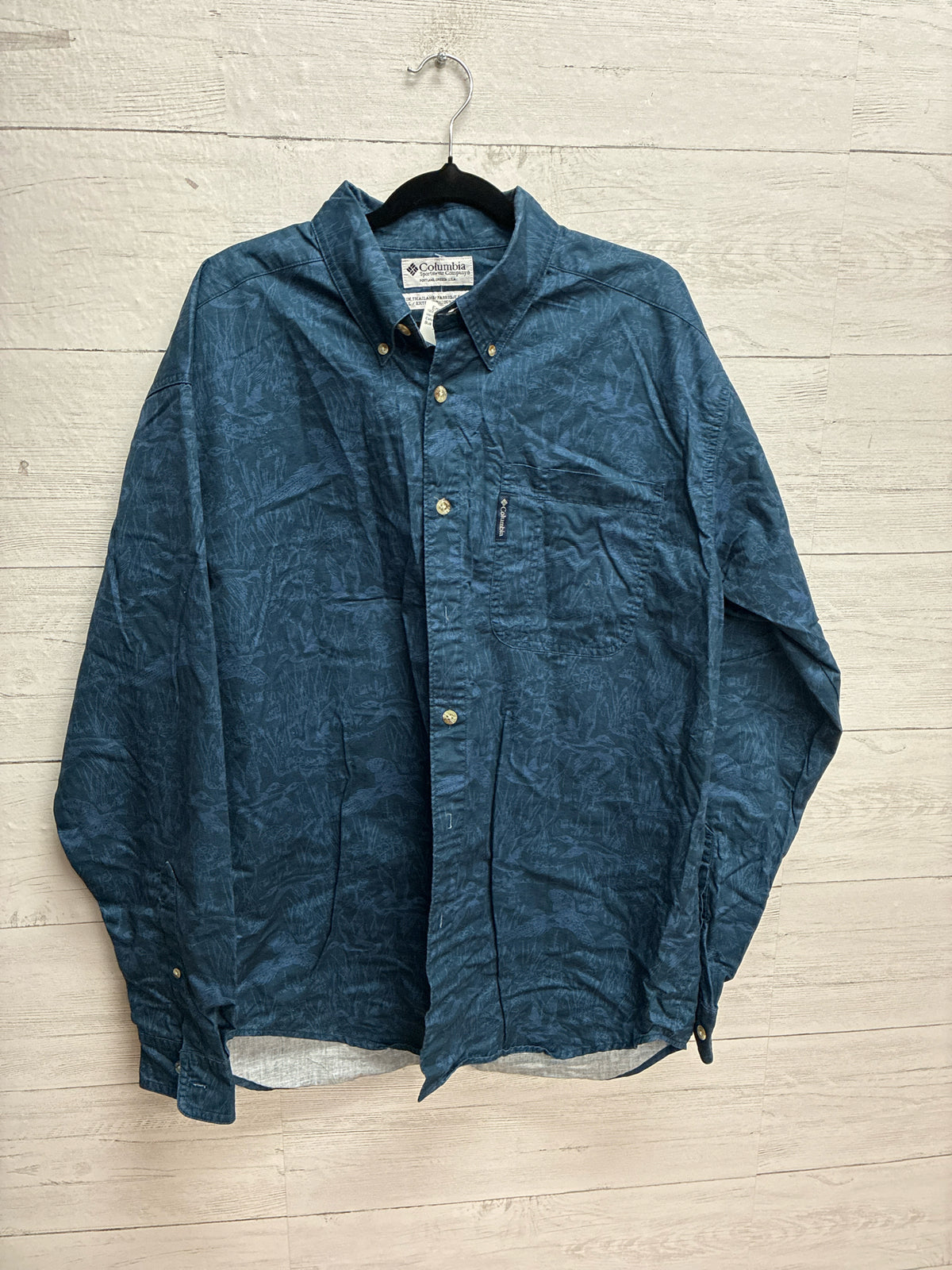 Size L Columbia Blue Mens Shirt