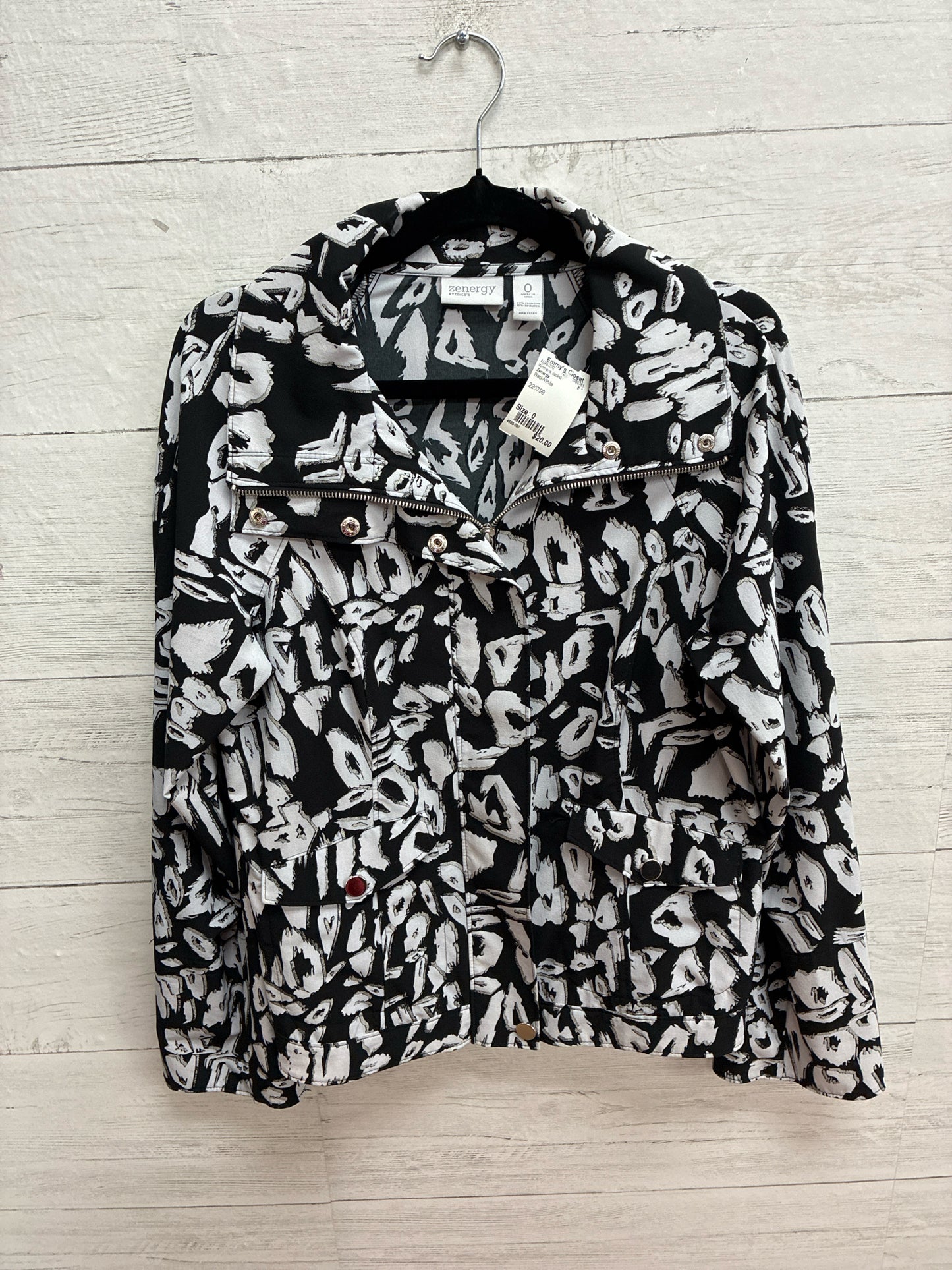 Size 0 Zenergy Black/White Womens Jacket
