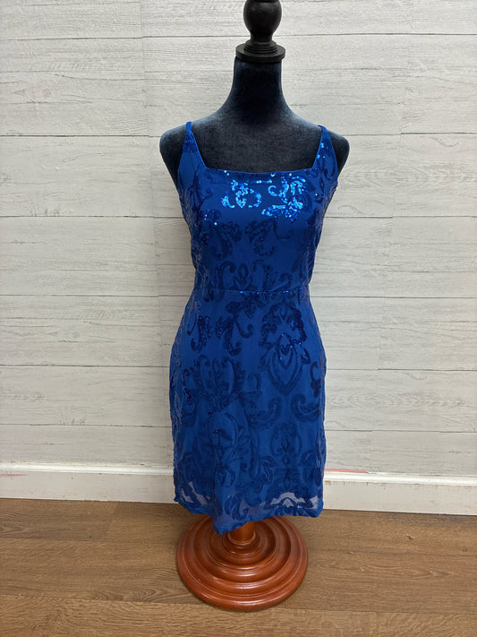 Size M OBEEII Blue GOWN