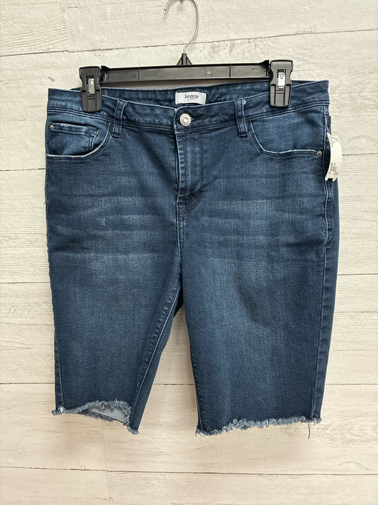 Size 10 Kensie Womens Shorts