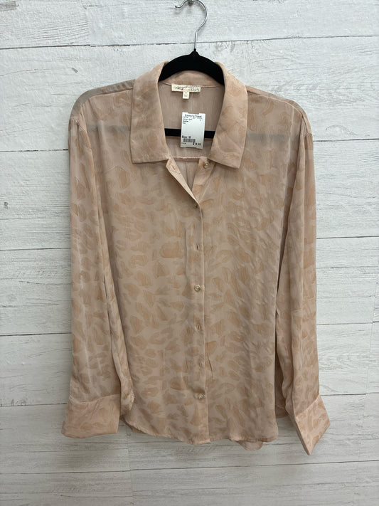 Size M mystree Pink Womens Shirt