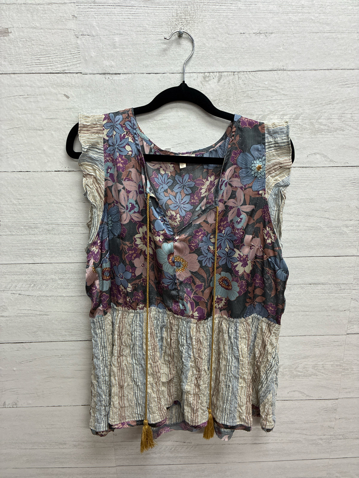 Size L mystree FLORAL Womens Shirt