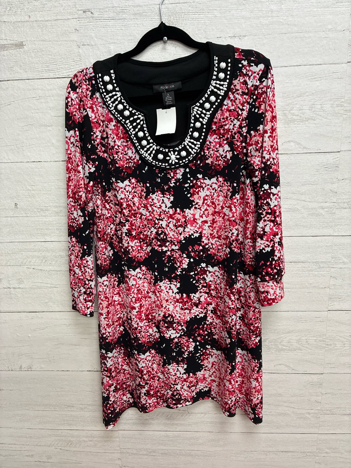 Size S Style  & Co Red Womens Shirt