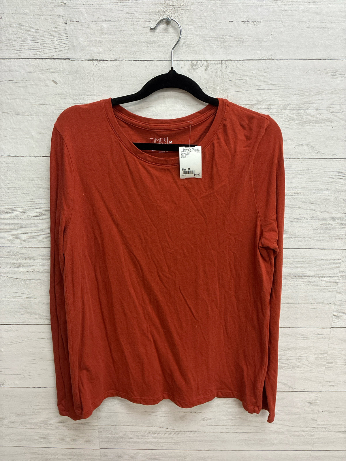 Size M Time & True Orange Womens Shirt