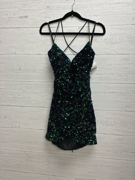 Size 4 COLORS Black GOWN