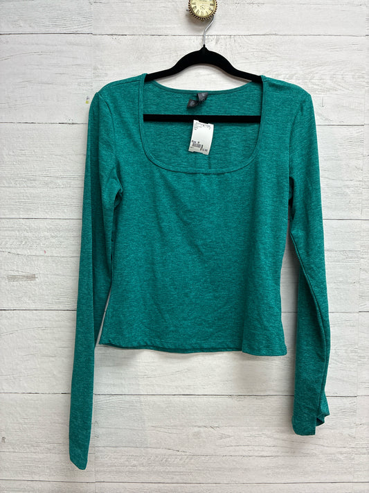 Size M Zobha Teal Womens Shirt
