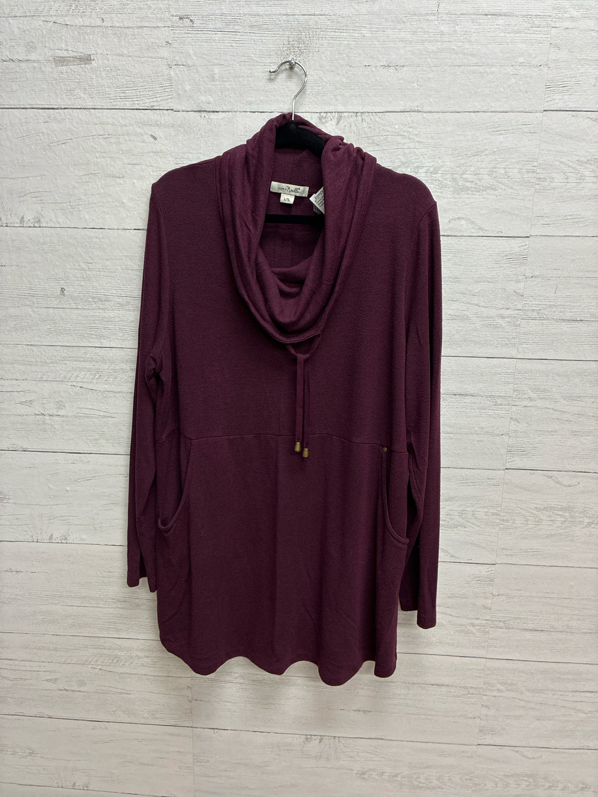 Size L/XL Simply Noelle Purple Womens Shirt