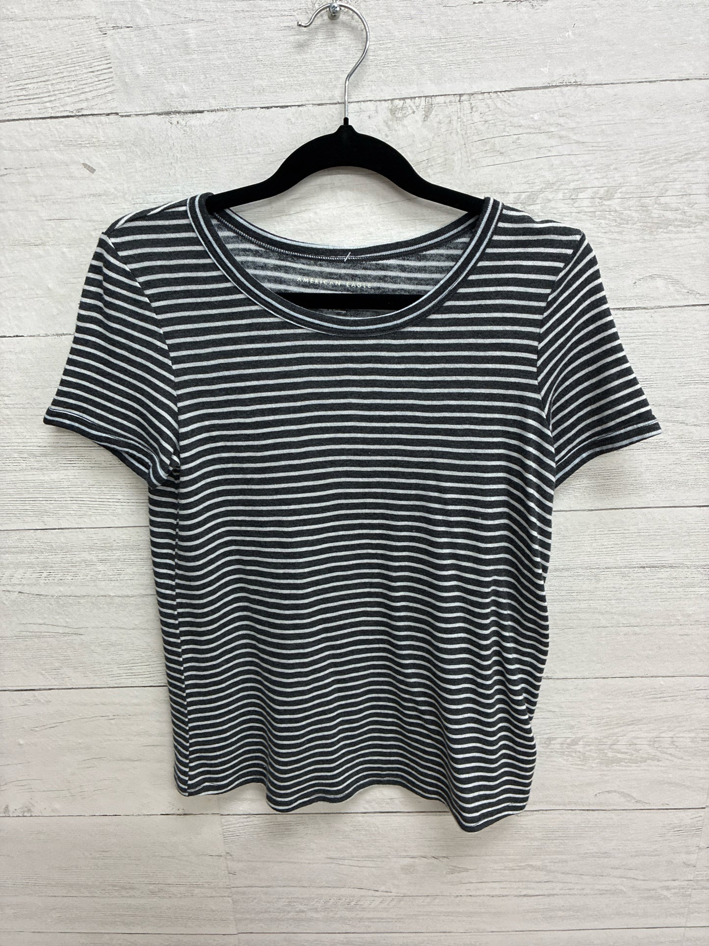 Size XS American Eagle Grey Womens Shirt