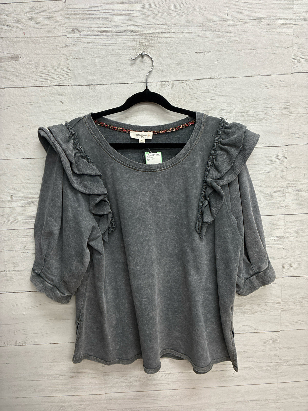 Size XL Umgee Grey Womens Shirt
