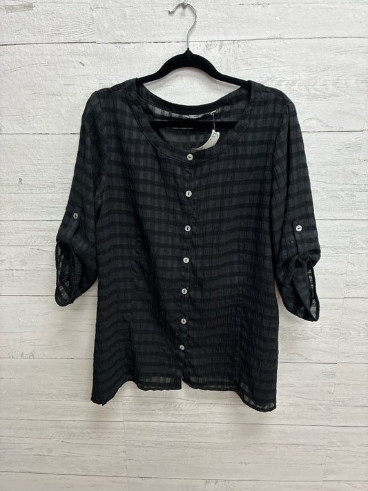 Size M Black Womens Shirt