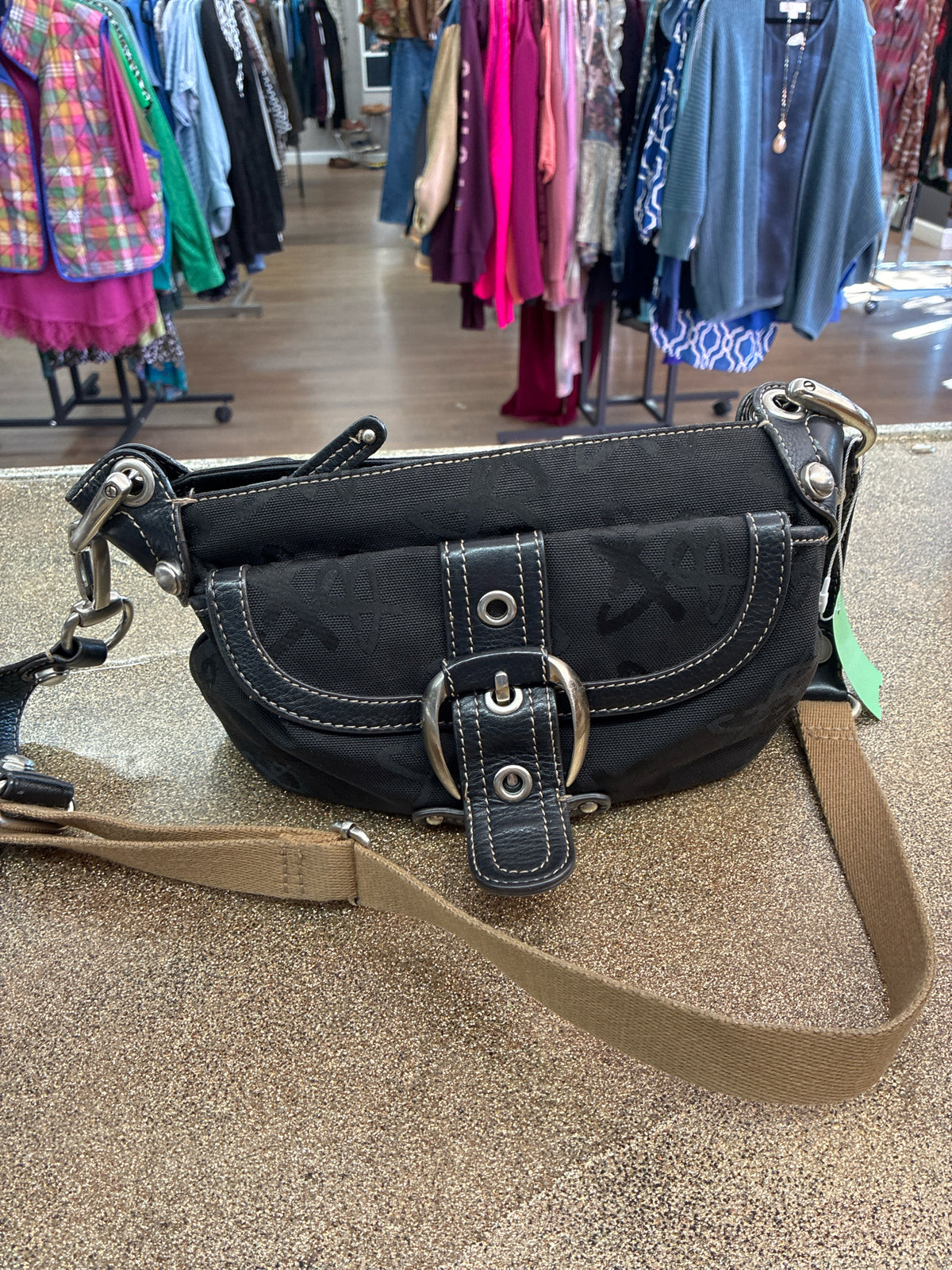 B. Makowsky Black Purse