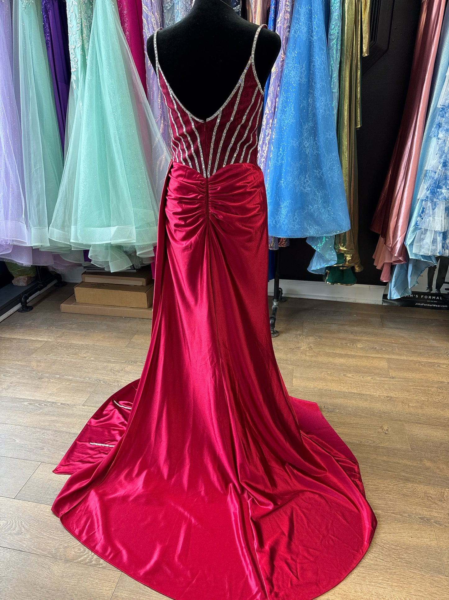 Size 6 Emmi's Elegance Red GOWN