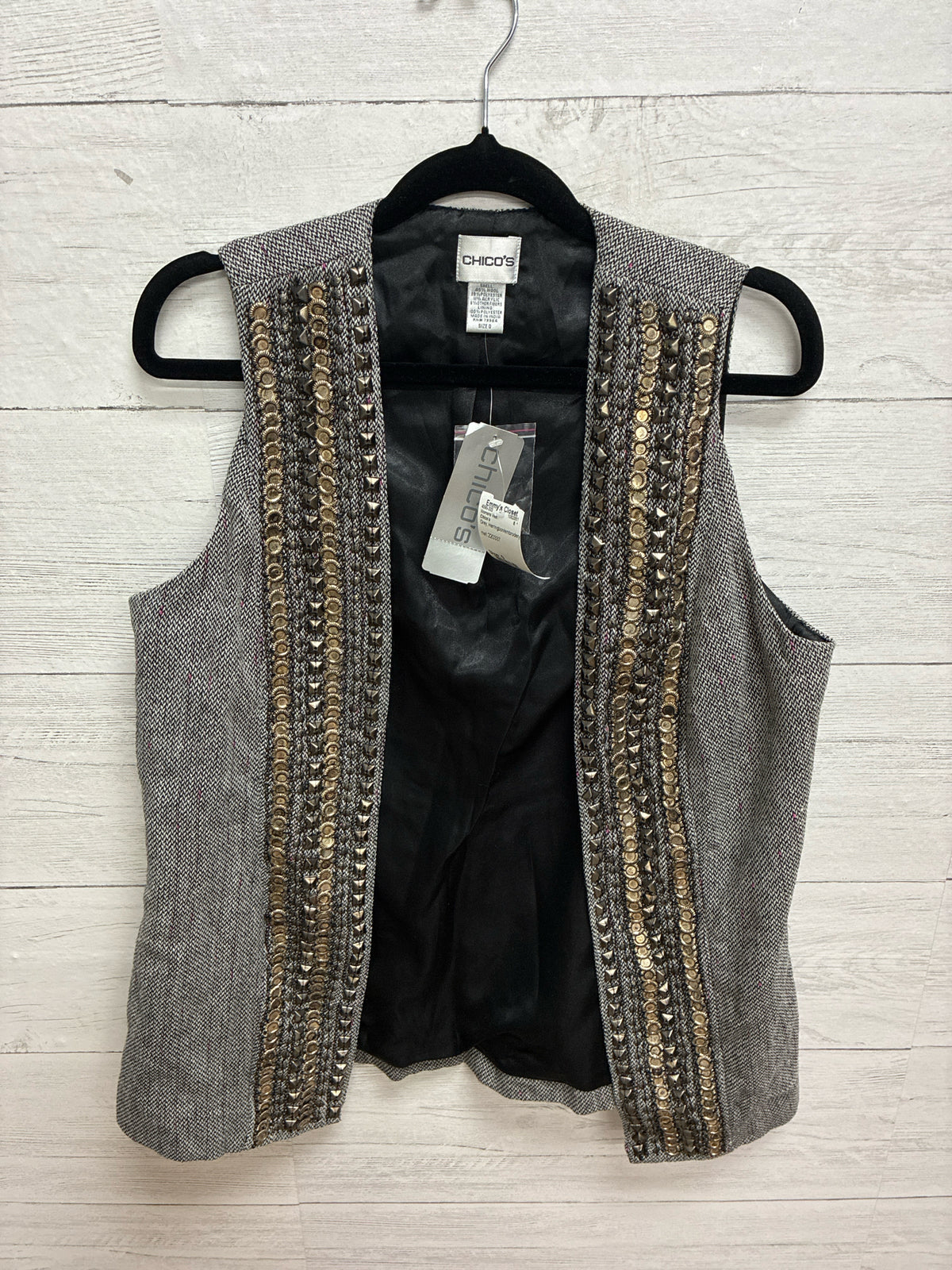Size 0 Chico's Grey Womens Vest