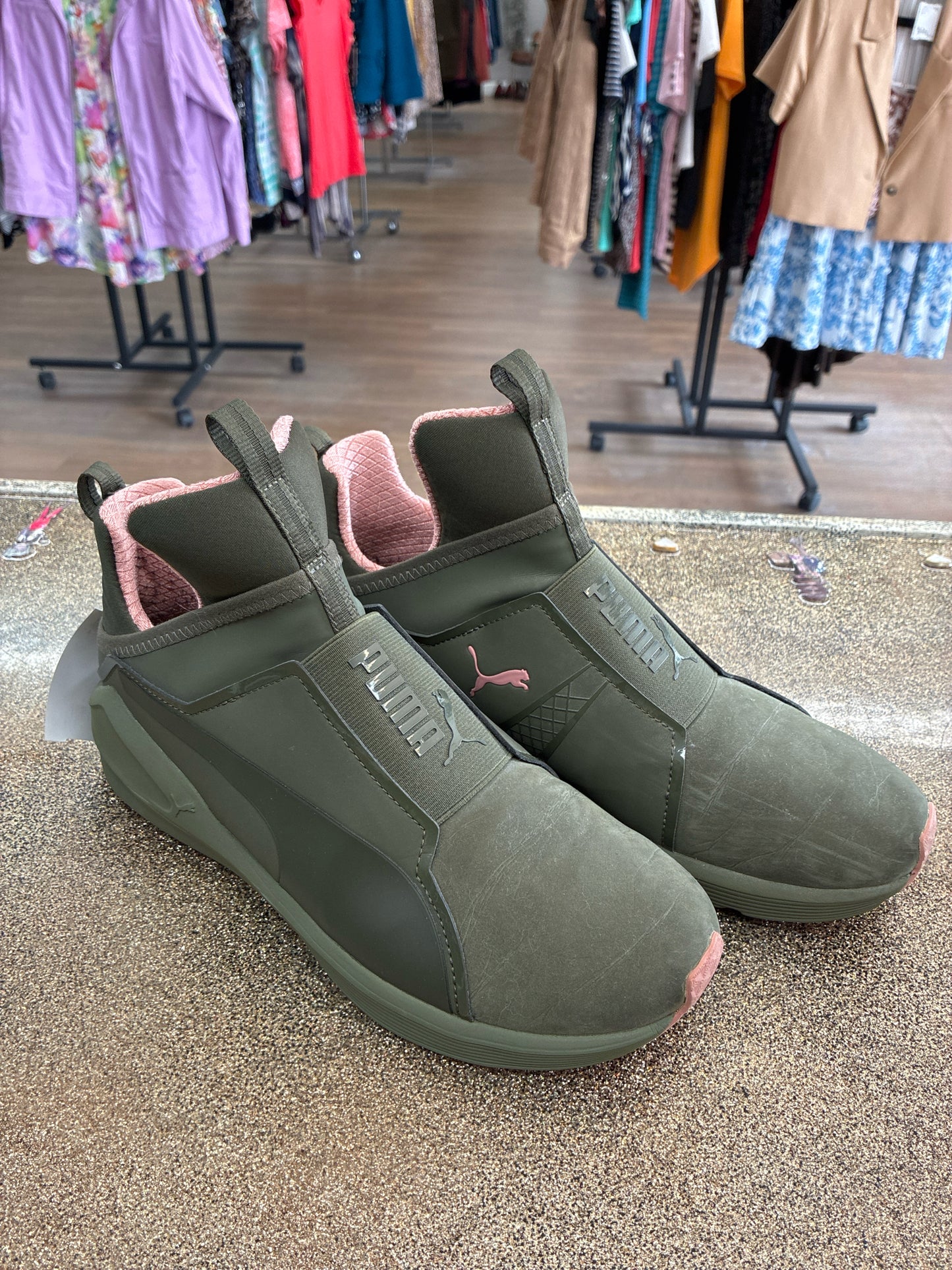 6.5 Puma Green Womens Shoe