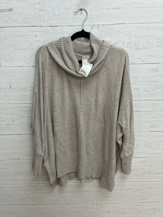 Size M Ruby Moon Grey Womens Sweater