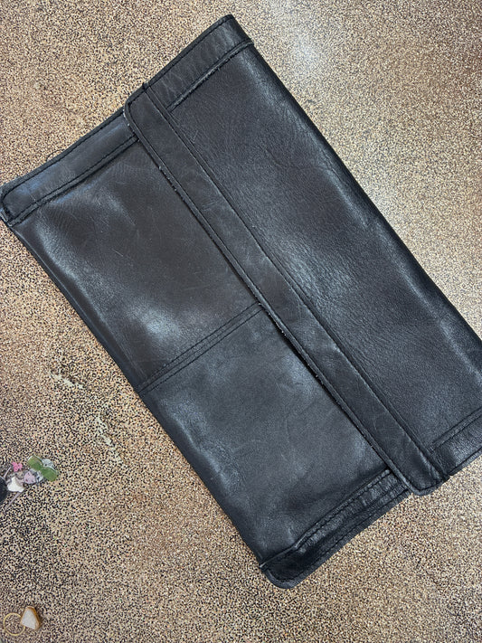 Black Purse