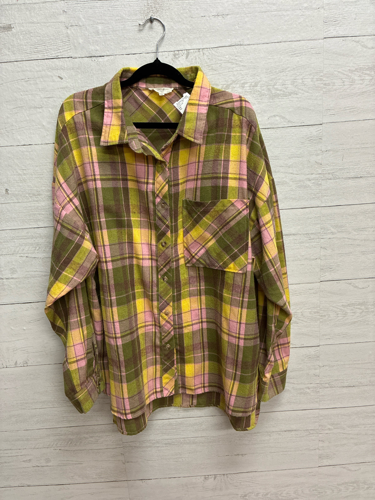 Size L Easel Plaid Womens Shirt