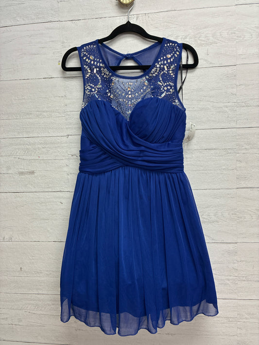 Size 5/6 B. Darlin Royal Blue GOWN