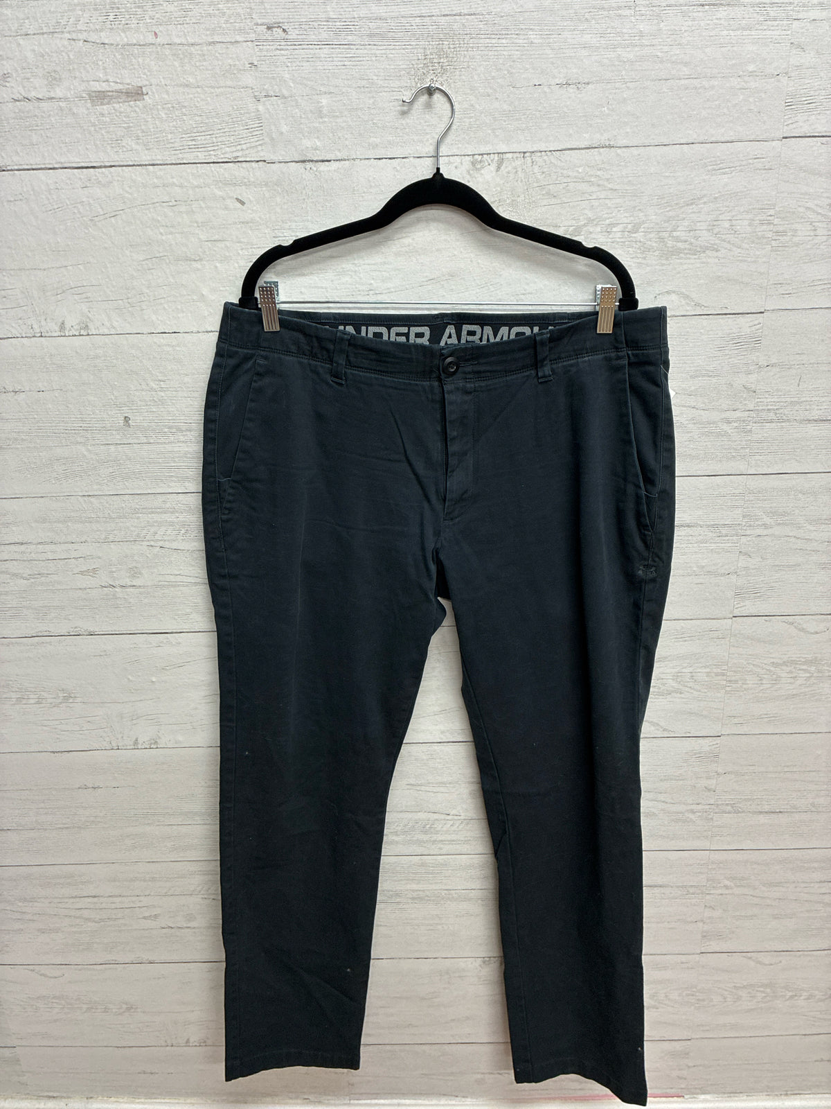 Size 38/34 UNDER ARMOR Black Mens Jeans