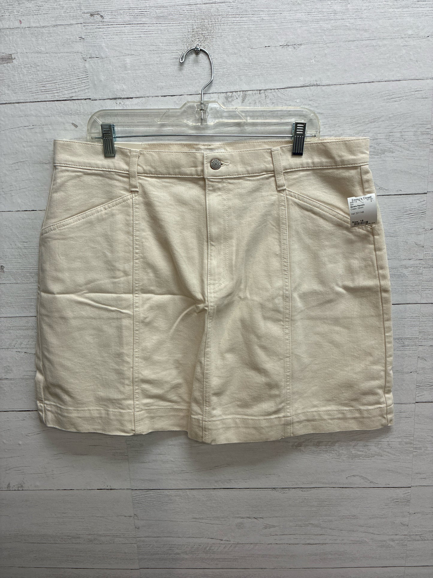 Size 18 Banana Republic Cream Skirt