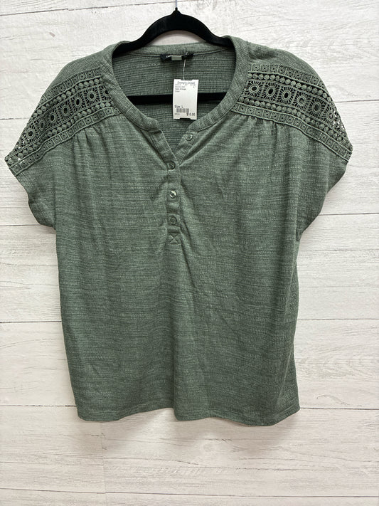 Size L Cable & Guage Green Womens Shirt