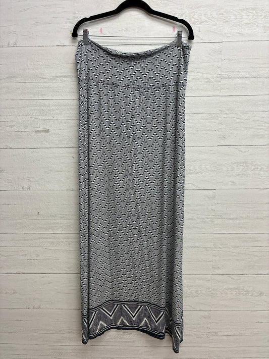 Size XL Max Studio Navy Skirt
