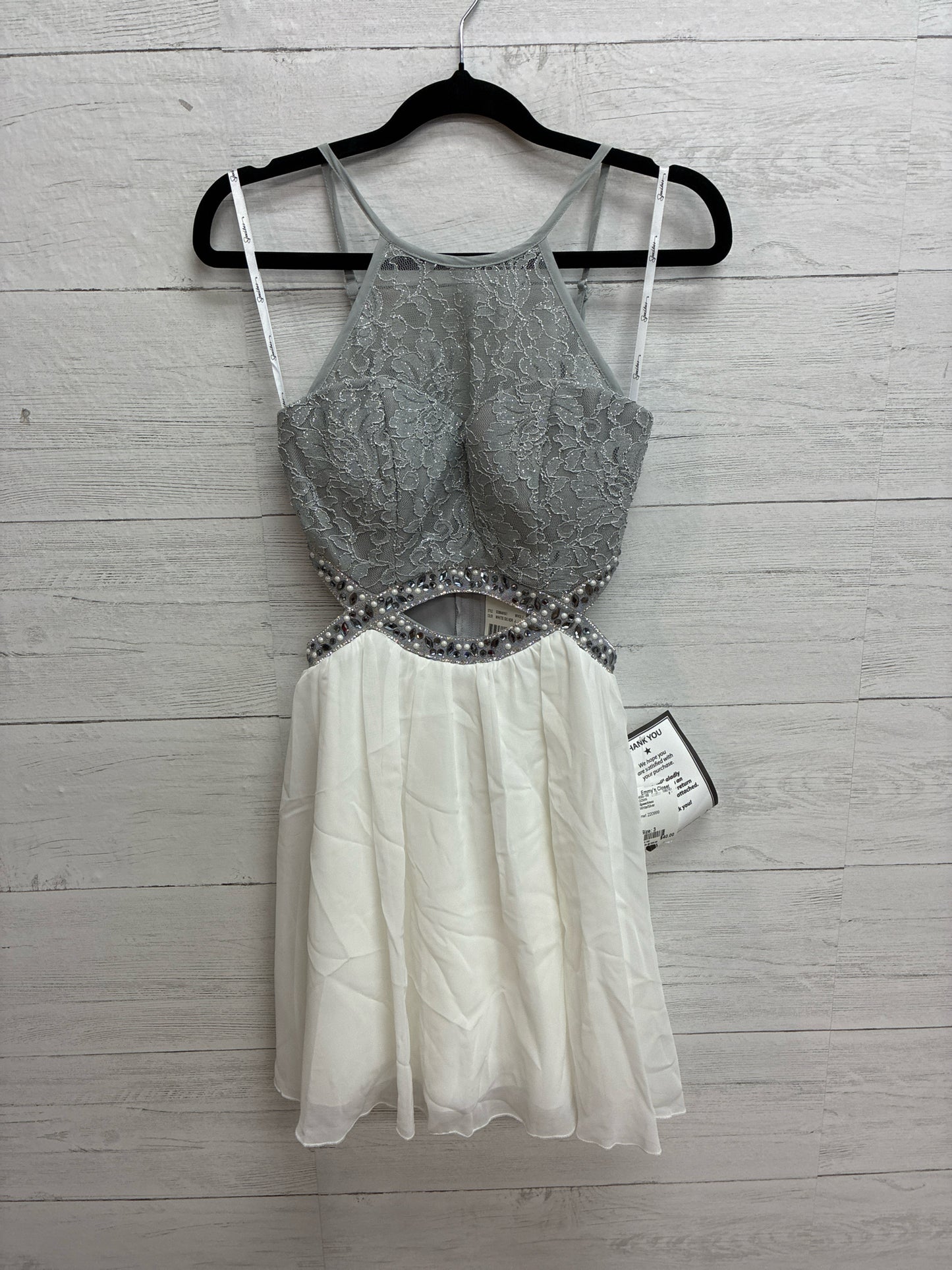 Size 3 Speechless White/Silver GOWN