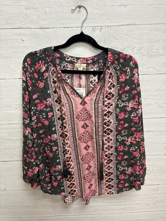 Size S Mason & Belle Grey/Pink Womens Shirt