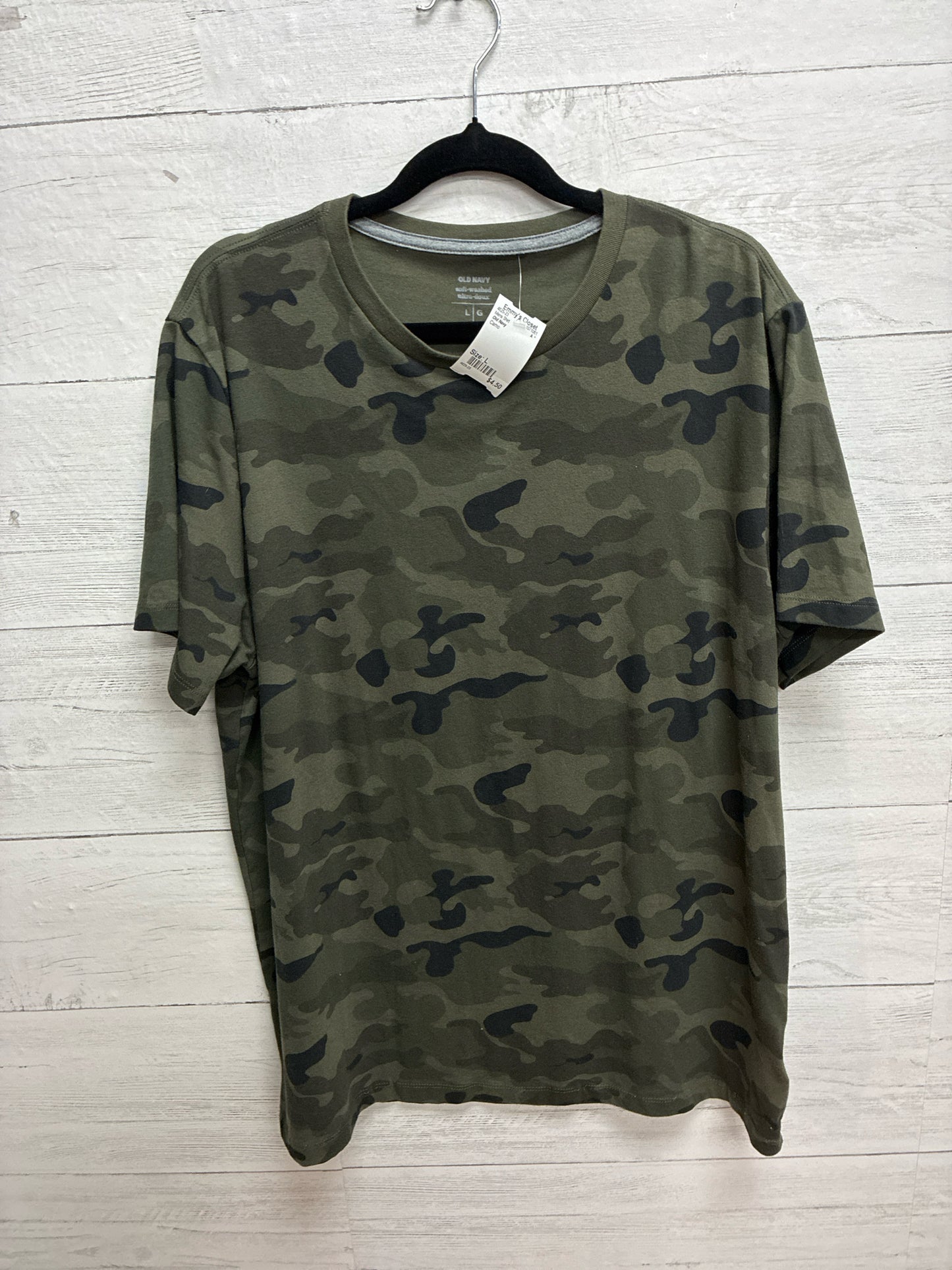 Size L Old Navy Camo Mens Shirt