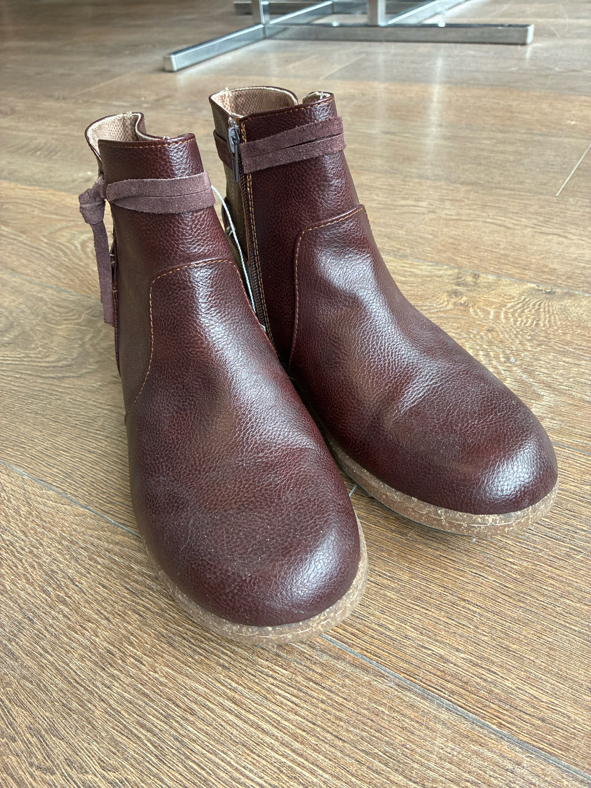 9.5 BOC Brown Womens Boot