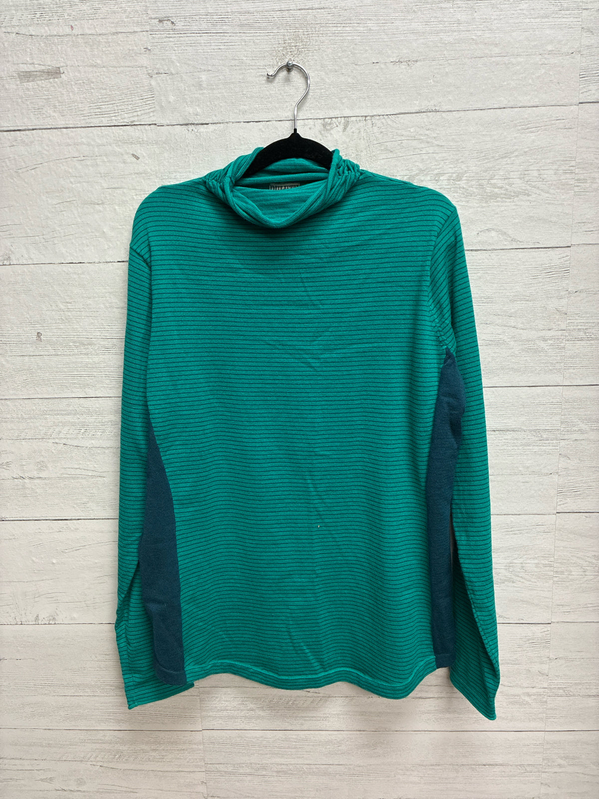 Size L Duluth Trading Co Green Womens Shirt