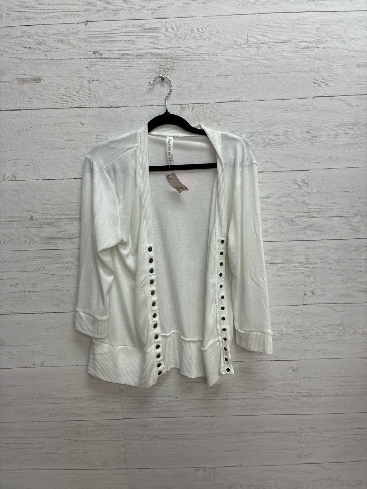 Size XL Zenana Outfitters White Womens Shirt