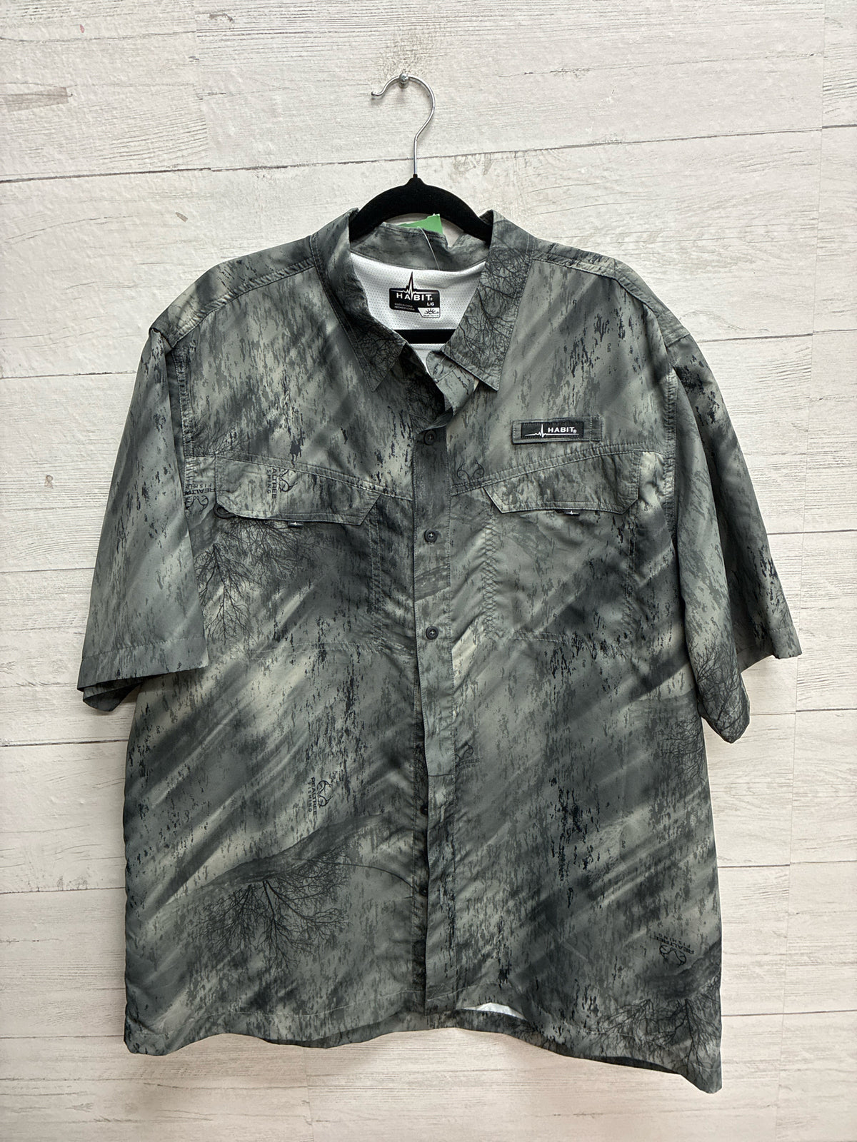Size L Habit Grey Mens Shirt