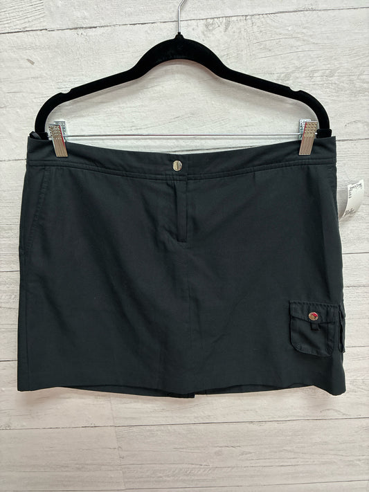 Size 12 IZOD Black Skort
