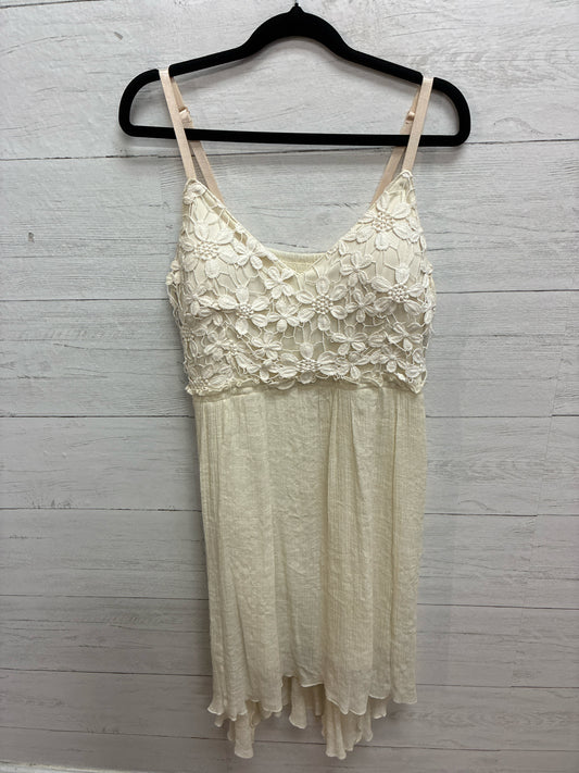 Size L Ecru Dress/Evening Wear