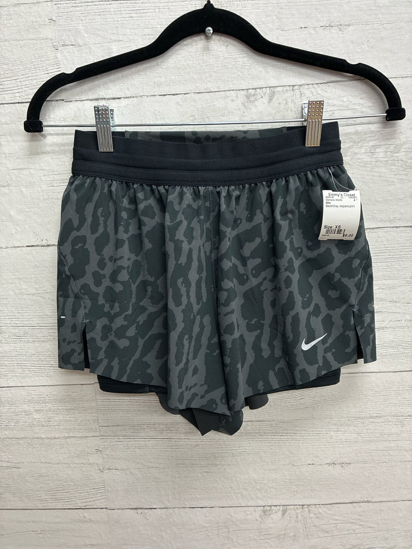 Size XS Nike Black/Grey Womens Shorts