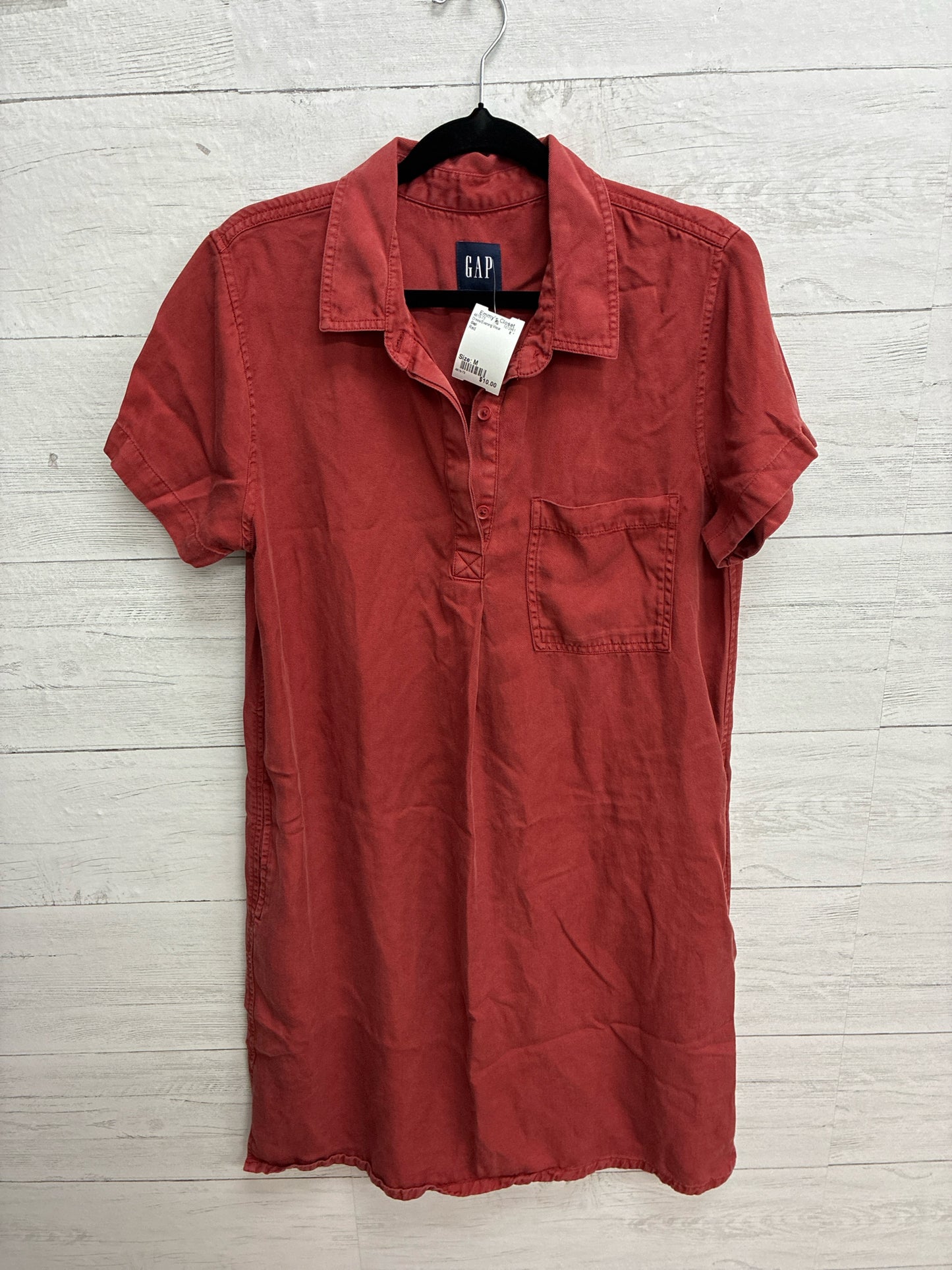 Size M Gap Red Dress/Evening Wear